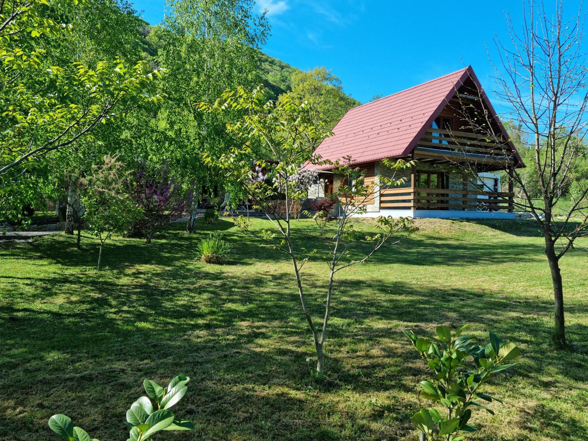 Green Garden Lohovo Бихач Экстерьер фото